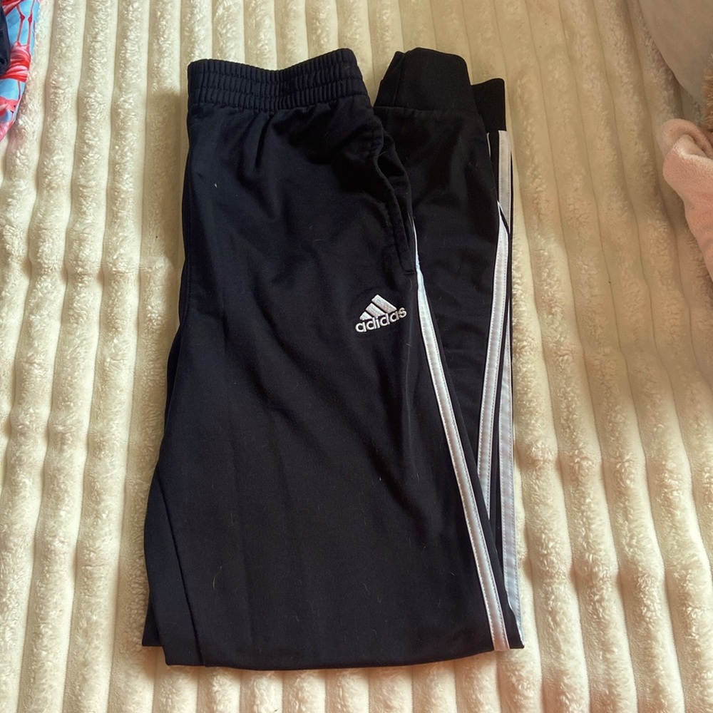 black adidas joggers, in very good condition. fit well just not my style.